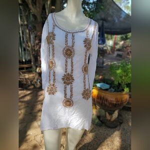 Mamey White Cotton Tunic with Gold Embroidered Medallion Decor Size M